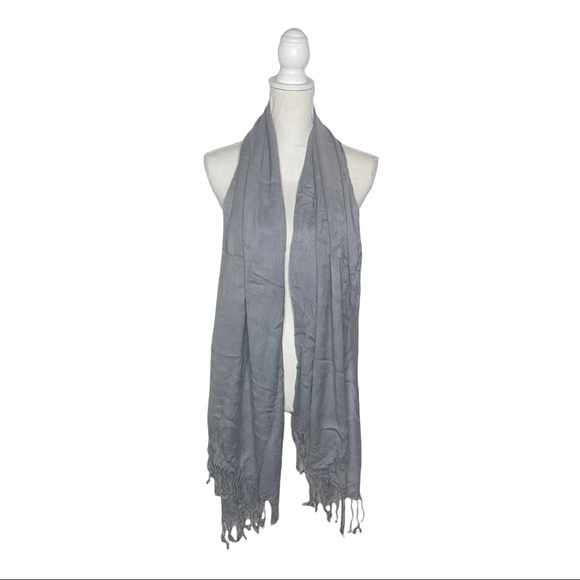 APT 9 Gray Scarf/Wrap with Fringes - Picture 2 of 5